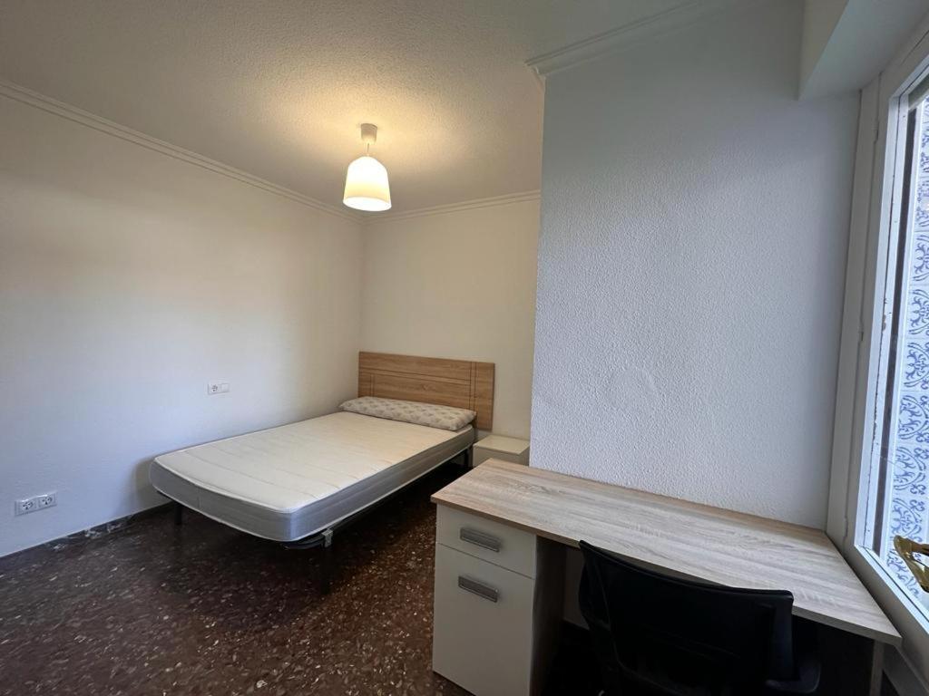 Piso 4 Dormitorios Centrico Con Gran Terraza 圣胡安·德·阿利坎特 外观 照片